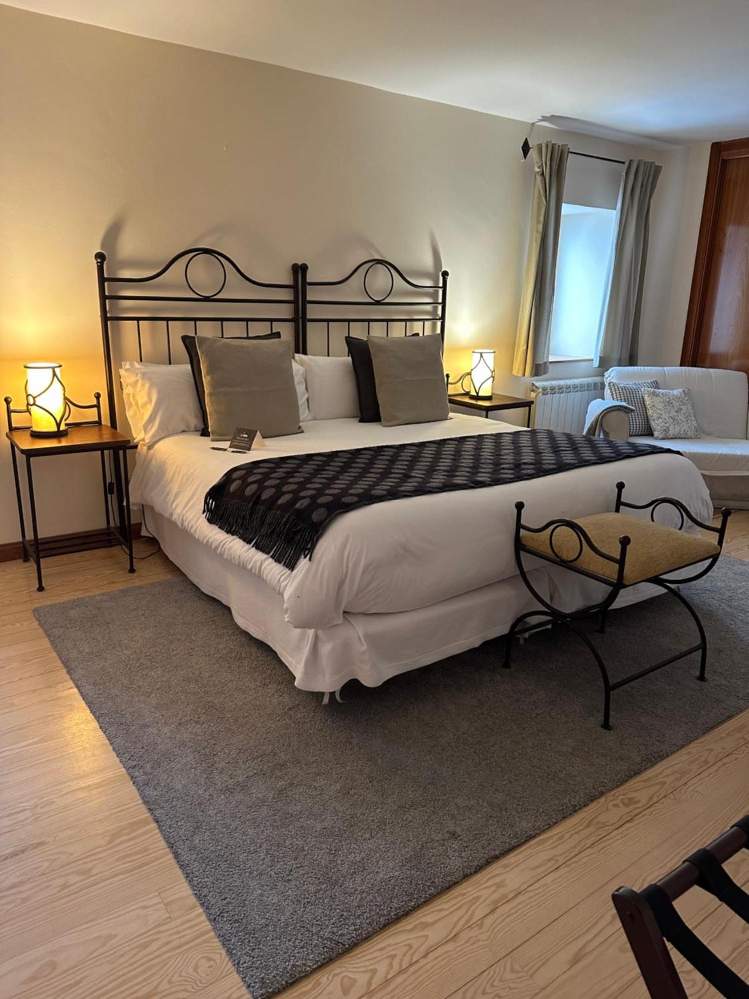 Corzo Hotel Серседілья Екстер'єр фото